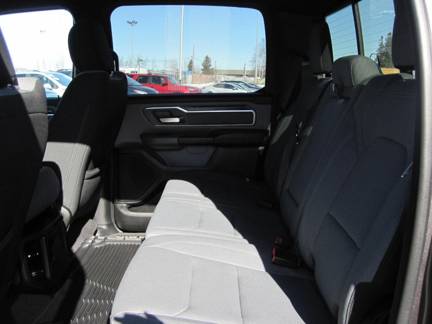 2021 gray /gray RAM 1500 Big Horn Crew Cab 4WD (1C6SRFFT3MN) with an 5.7L V8 engine, 8A transmission, located at 9530 Old Seward Highway, Anchorage, AK, 99515, (907) 349-3343, 61.134140, -149.865570 - Photo#6